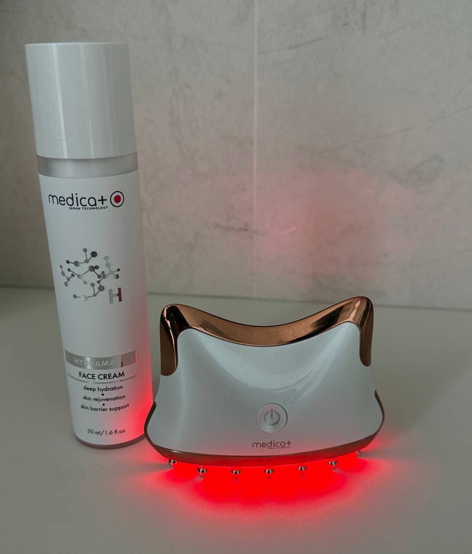 Купити Зволожуючий крем для обличчя MEDICA+ Hydramax Face Cream